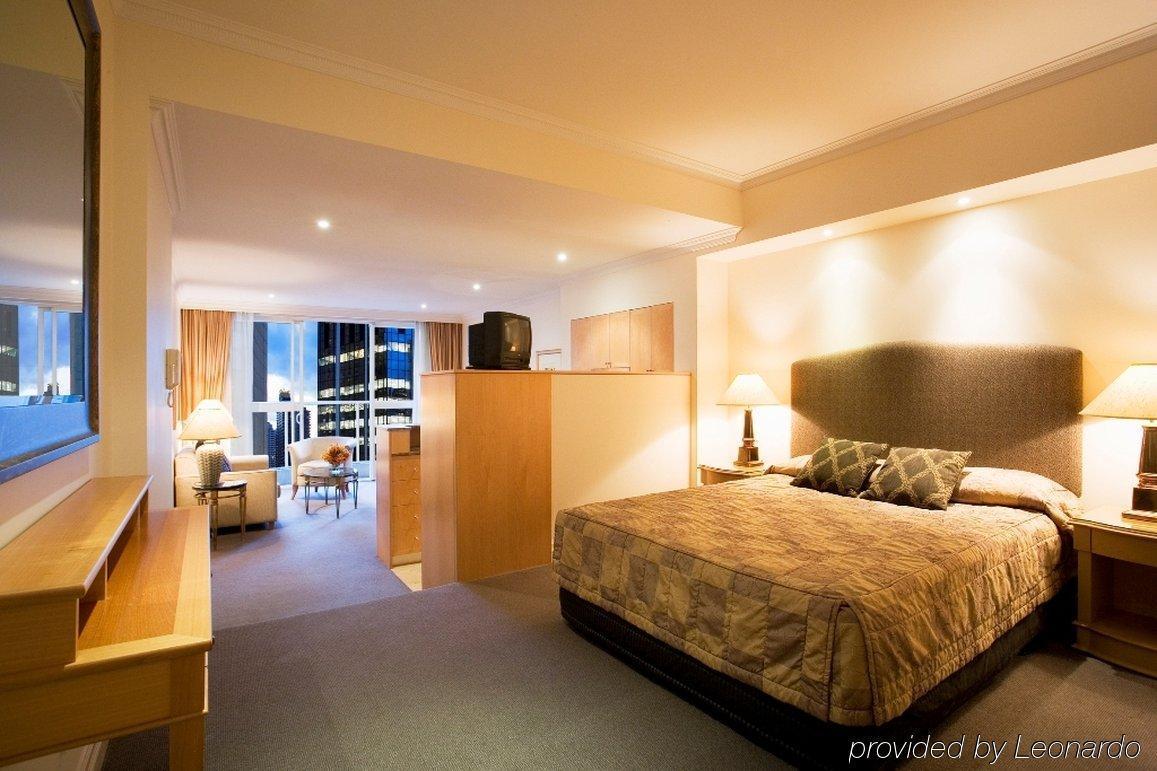 Mantra 2 Bond Street Aparthotel Sydney Room photo
